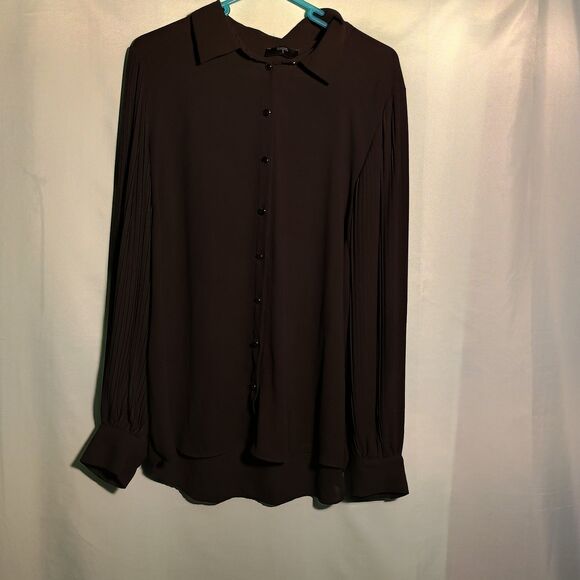 Black Pleated Long Sleeve Button-Up Blouse – Classic Collared Top – Size XL - Picture 1 of 5